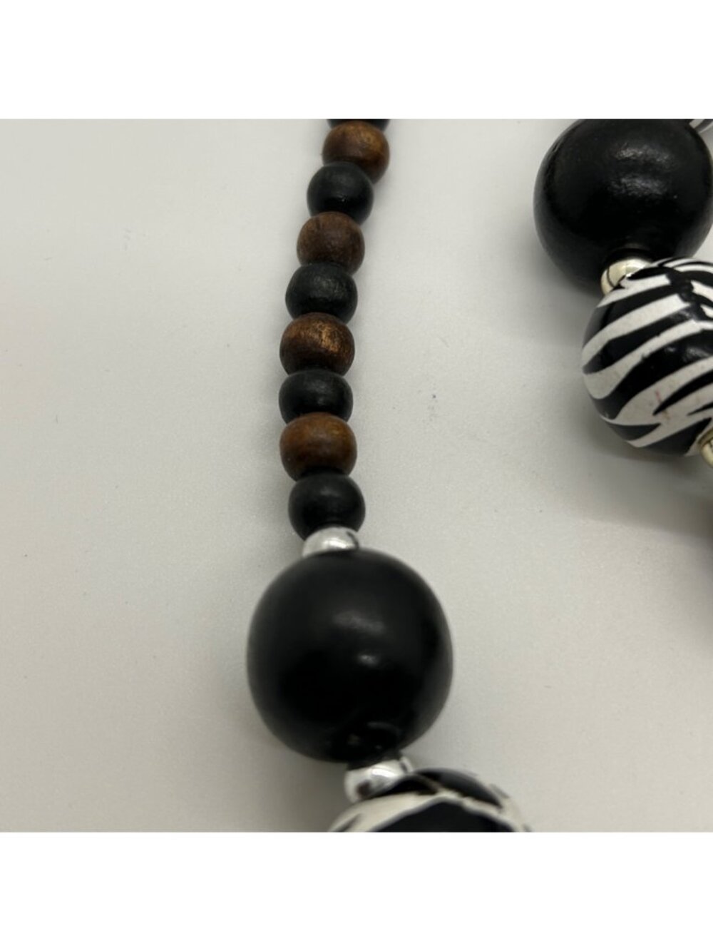 Chunky Black White Zebra Print Wood Beads Stretch Necklace Bracelet Jewelry Set - Picture 4 of 11